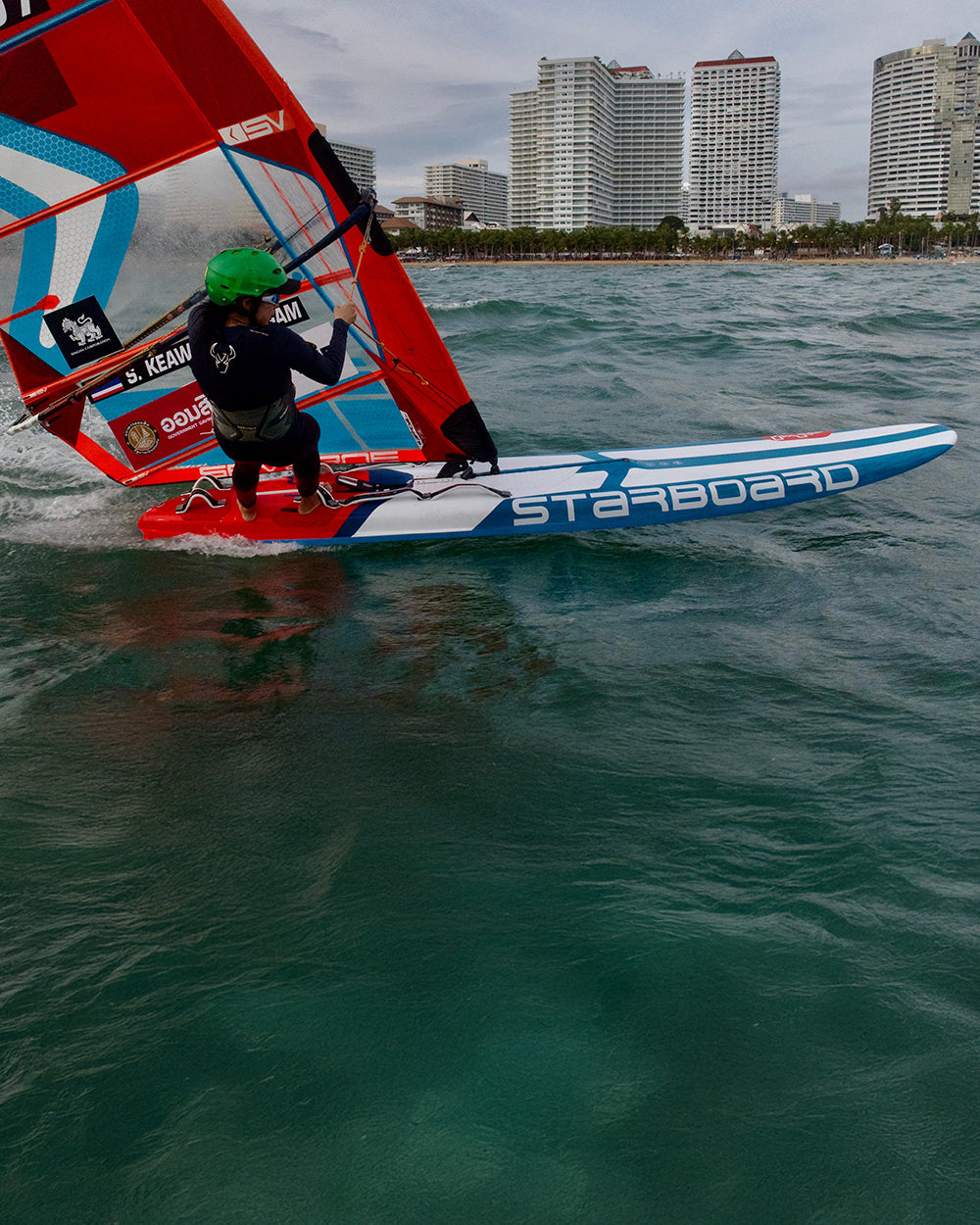Starboard Windsurf Board Phantom Race 2026 action shot (2)
