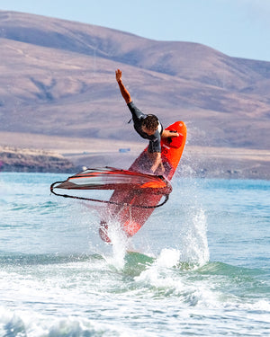 Starboard Windsurf Board iGnite 2026 action shot (3)