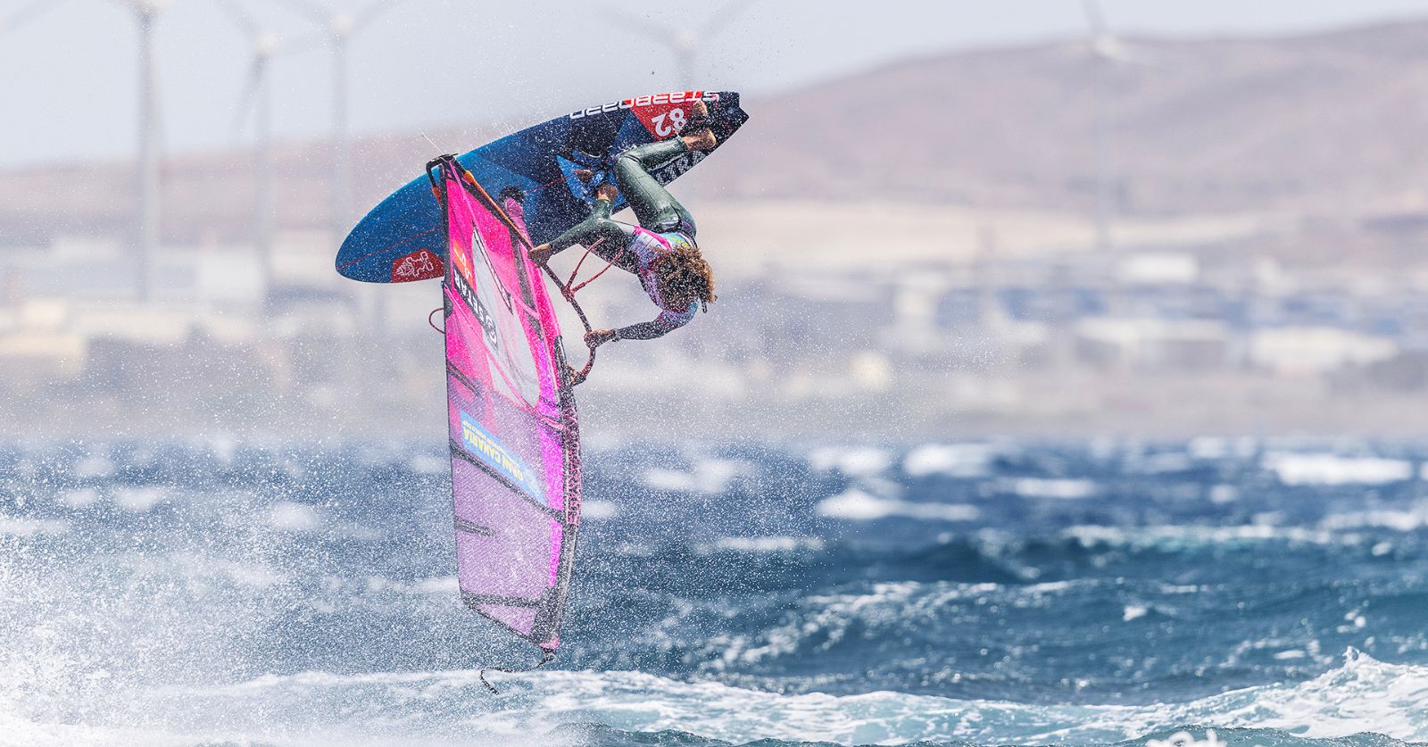 Sarah-Quita Offringa Starts the Wave Season with a Strong Second Place in Pozo