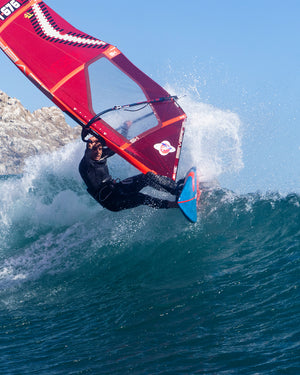 Starboard Windsurf Board Hyper 2026 action shot (2)