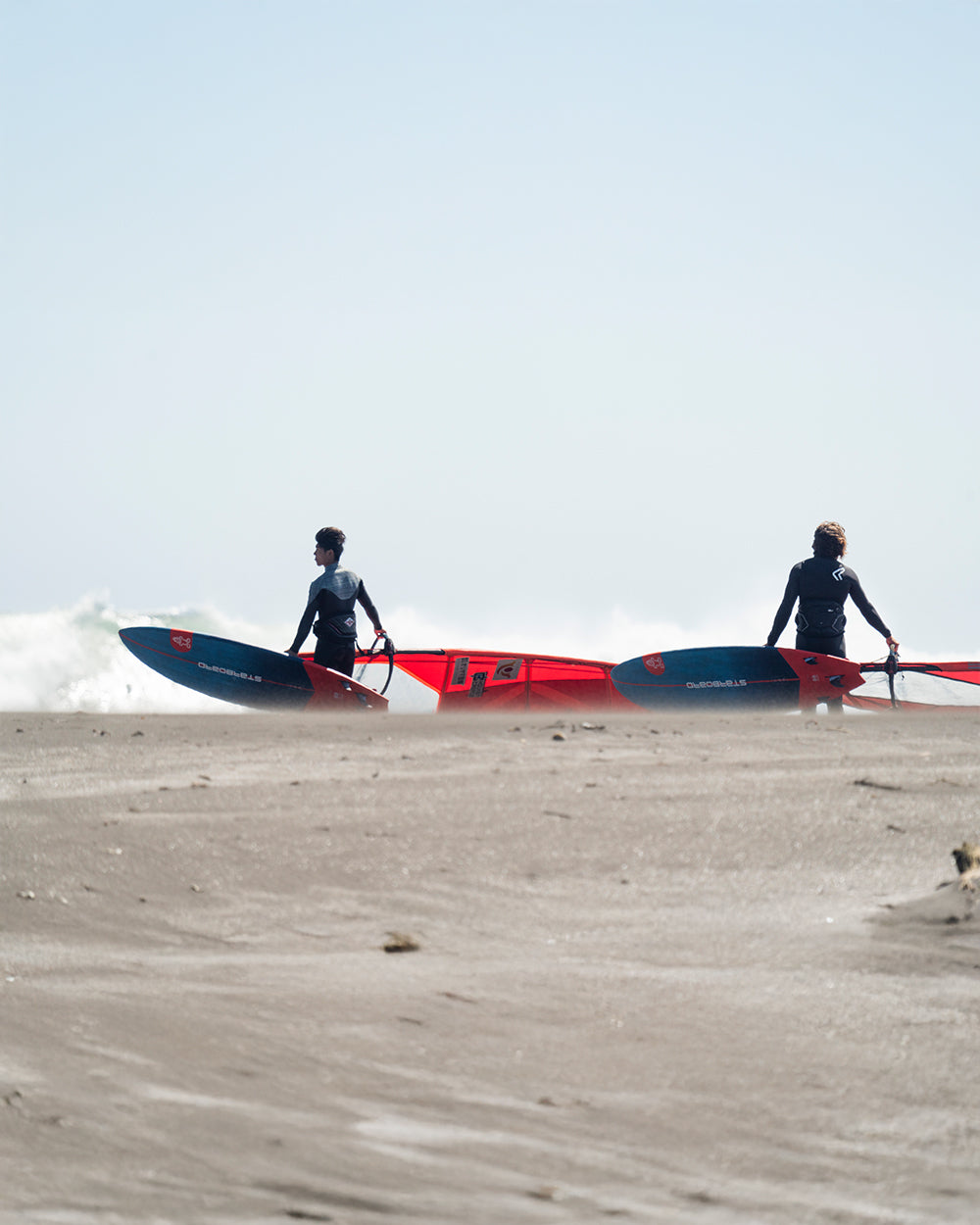 Starboard Windsurf Board Hyper 2026 action shot (5)