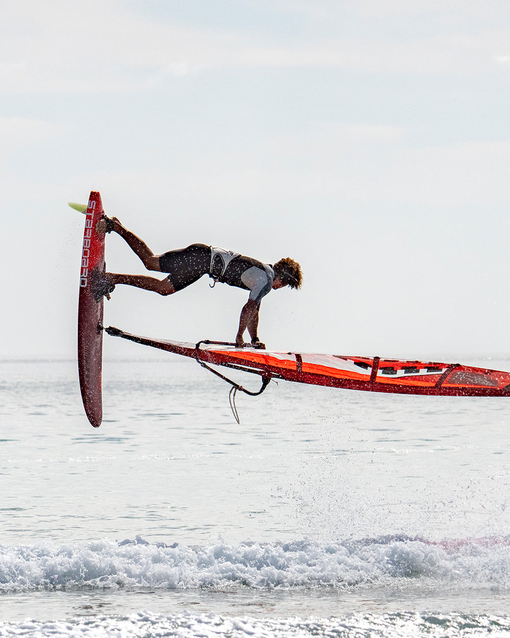Starboard Windsurf Board iGnite 2026 action shot (2)