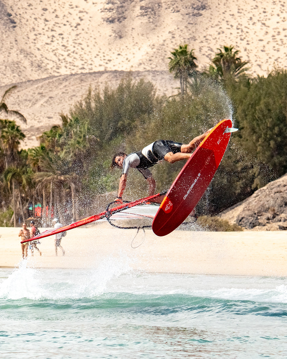 Starboard Windsurf Board iGnite 2026 action shot (5)