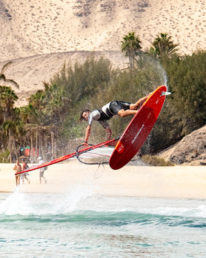 Starboard Windsurf Board iGnite 2026 action shot (5)