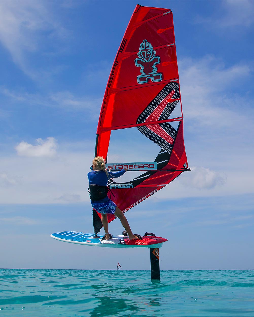 Starboard Windfoil Board GO-Fly 2025 action shot (4)