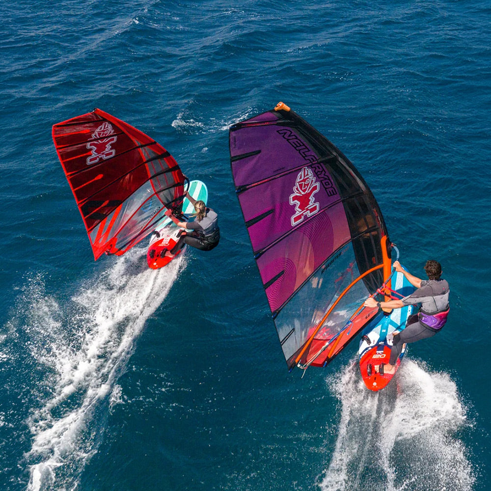 Starboard Windsurf 2025 Photo Carve Action Oda