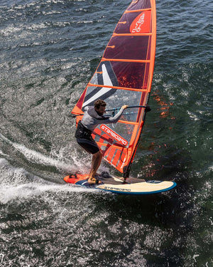 Starboard Windsurf Board Futura 2025 action shot (3)