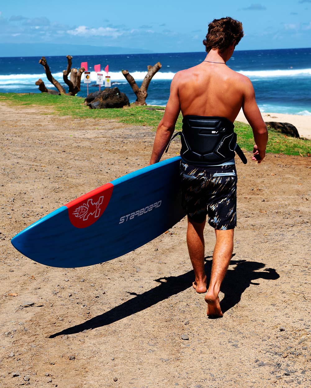 Starboard Windsurf Board Hyper 2025 action shot (4)