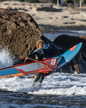Starboard Windsurf Board Ultra 2025 action shot (5)