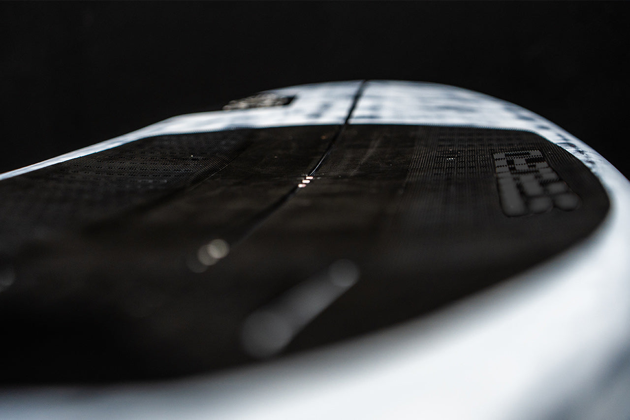 CONCAVE DECK